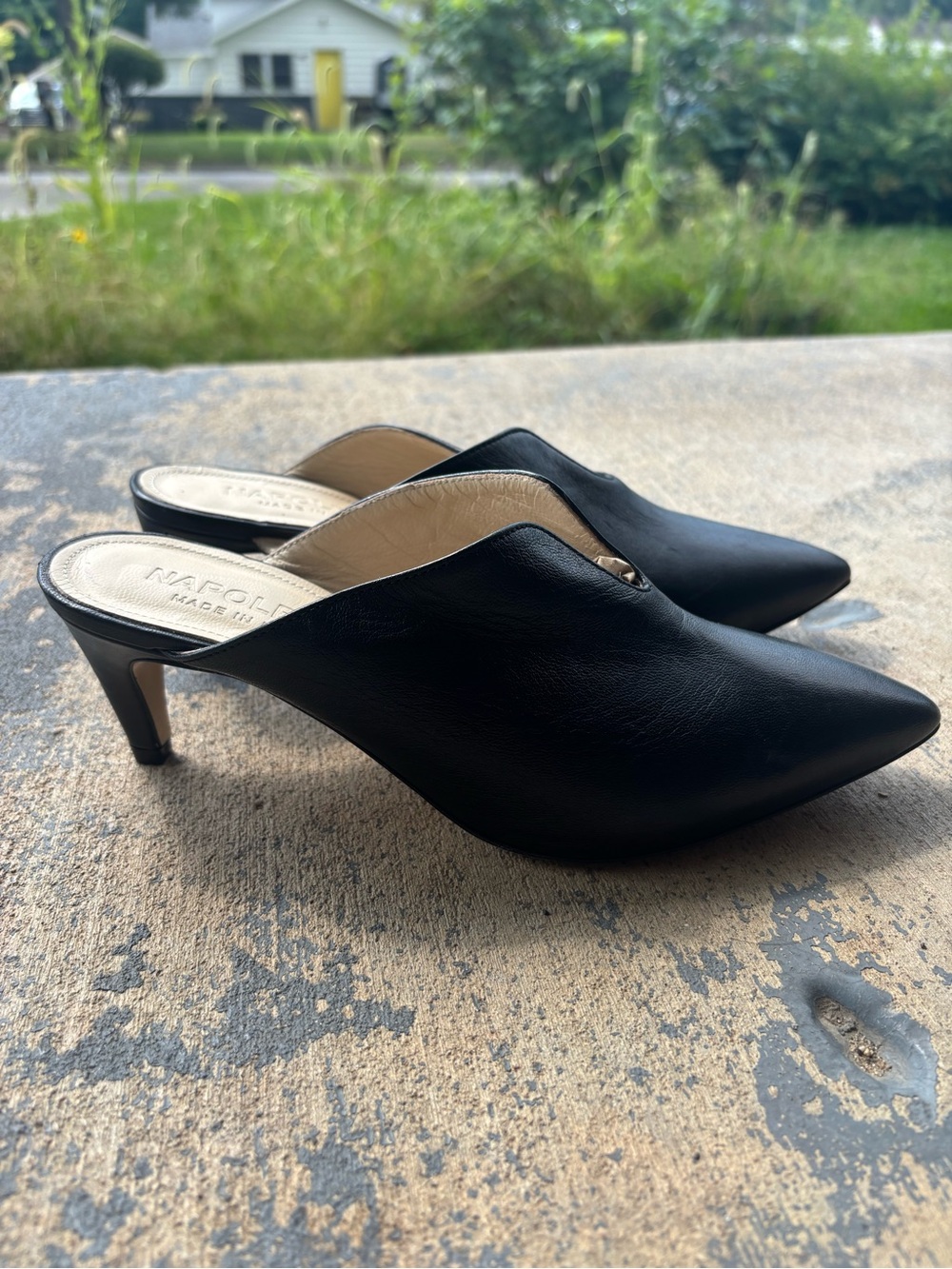 Napoleon Perdis Black Pointed Leather Mule Heels - Picture 3 of 6